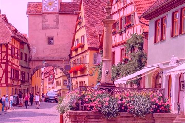 Emma, 37 — Escort in Bruchweiler-Barenbach, Germany