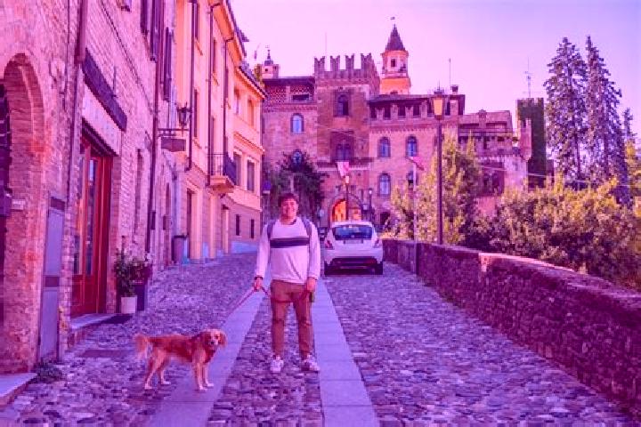 Emma, 37 — Escort in Castell Arquato, Italy