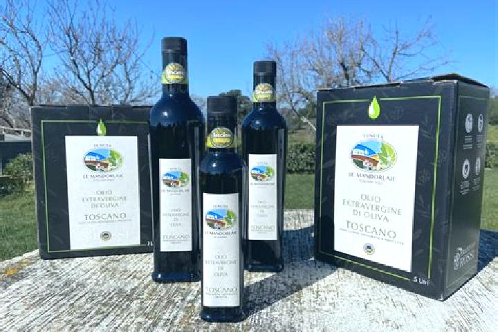 Emma, 37 — Escort in Colombiera-Molicciara, Italy