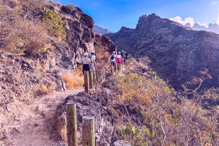 Emma, 37 — Escort in El Barranco Azul, Mexico