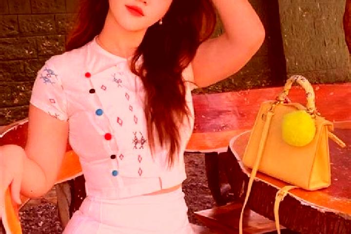 Emma, 37 — Escort in Saung Lin, Myanmar