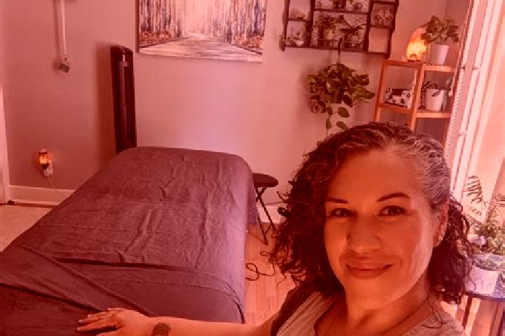 Emma, 38, a blonde amber-eyed ebony companion based in Malemort-du-Comtat. Offering Prostate Massage, Erotic Massage, Couples, A-Level. Available for incall ...