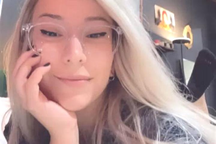 Emma, 38, a blonde amber-eyed indian companion based in Hettenrodt. Offering Dinner Date, Girlfriend Experience, Overnight, Deep French Kissing, CIM. Availab...