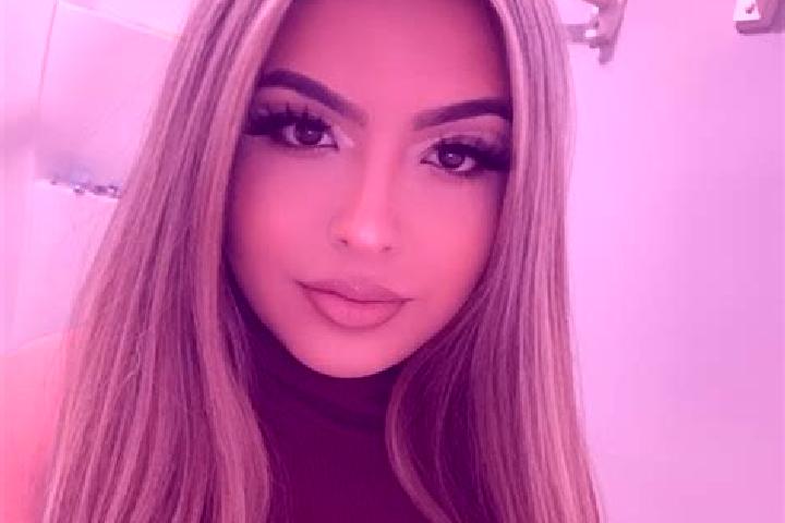 Emma, 38, a blonde dark-eyed latina companion based in Monte Marcone. Offering OWO, Domination, A-Level. Available for incall and outcall, overnight bookings...