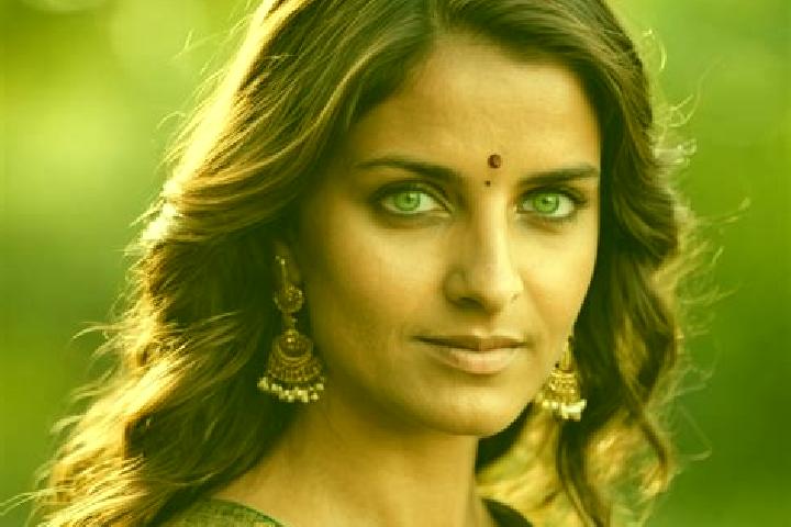 Emma, 38, a brunette green-eyed indian companion based in Palici. Offering Fetish, GFE. Available for incall and outcall, overnight bookings available.
