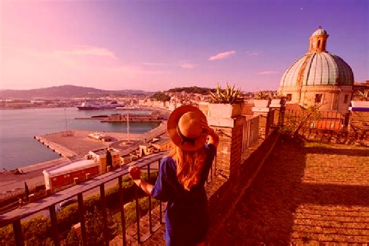 Emma, 38 — Escort in Ancona, Italy