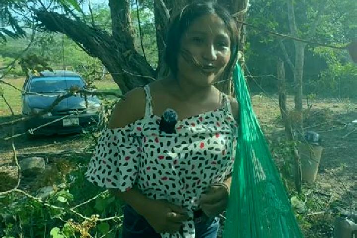 Emma, 38 — Escort in Chacsinkin, Mexico