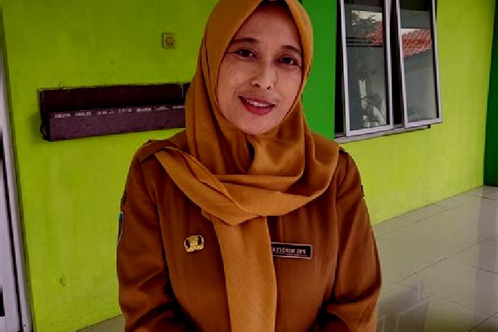 Emma, 38 — Escort in Dukuh Tengah, Indonesia
