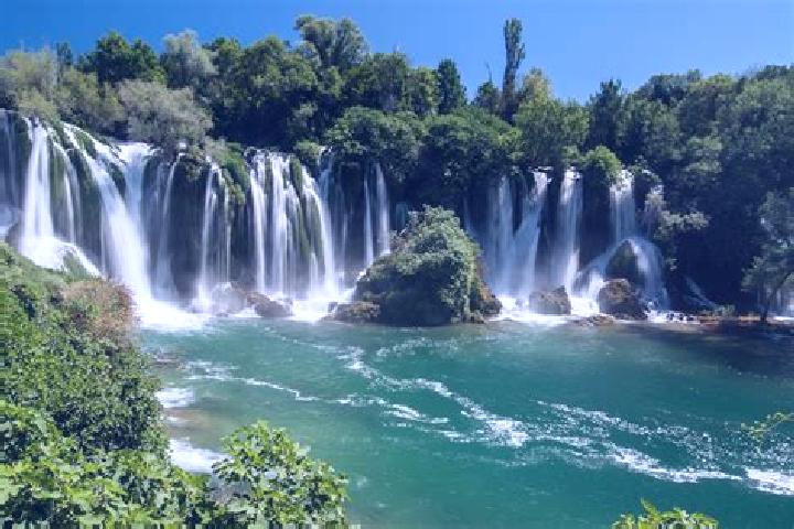 Emma, 38 — Escort in Jezerski, Bosnia and Herzegovina