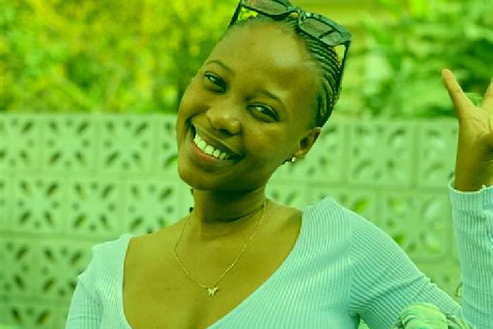 Emma, 38 — Escort in Mokowe, Kenya
