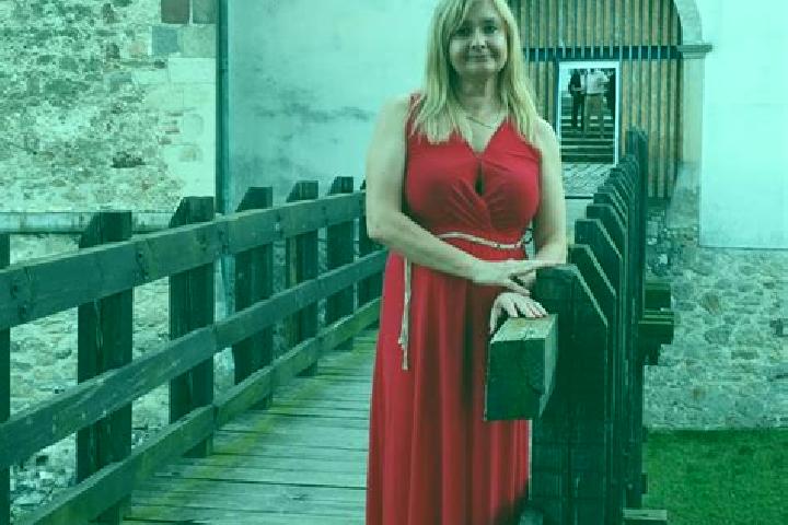 Emma, 38 — Escort in Sarospatak, Hungary