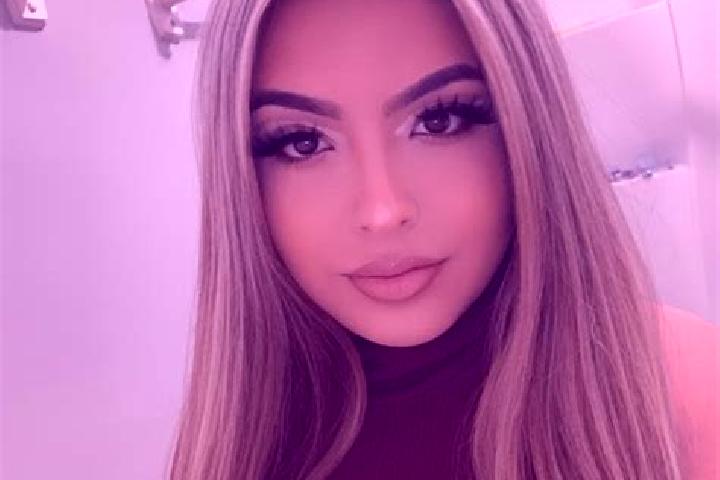 Emma, 39, a blonde dark-eyed latina companion based in Novosretenka. Offering Travel Companion, Duos, Prostate Massage, Fetish. Available for incall and outc...