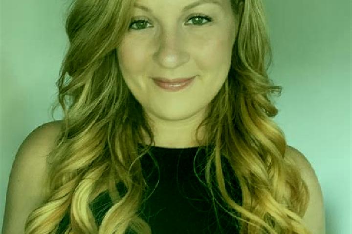 Emma, 39 — Escort in Acy-Romance, France