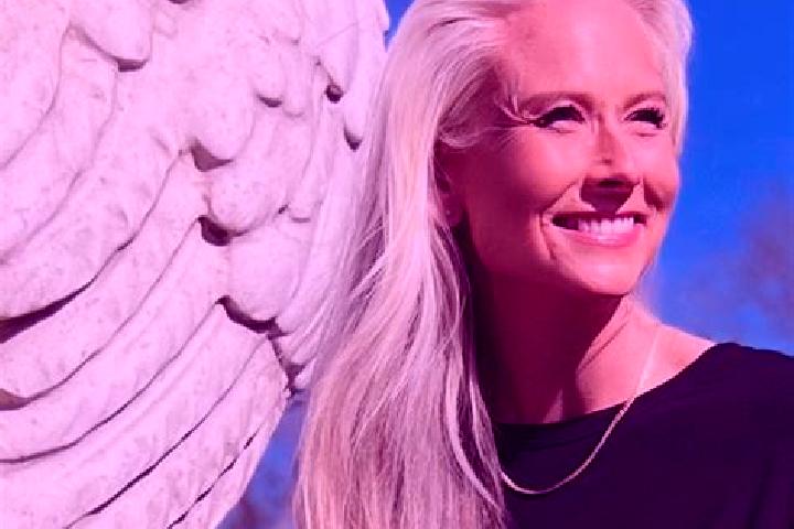 Emma, 39 — Escort in Glostrup, Denmark