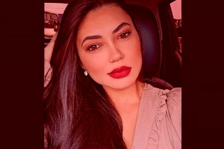 Emma, 39 — Escort in Jaguapita, Brazil