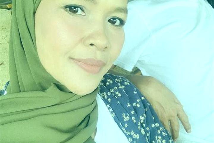Emma, 39 — Escort in Lahat, Indonesia