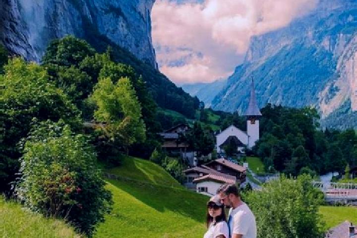 Emma, 39 — Escort in Niederhelfenschwil, Switzerland