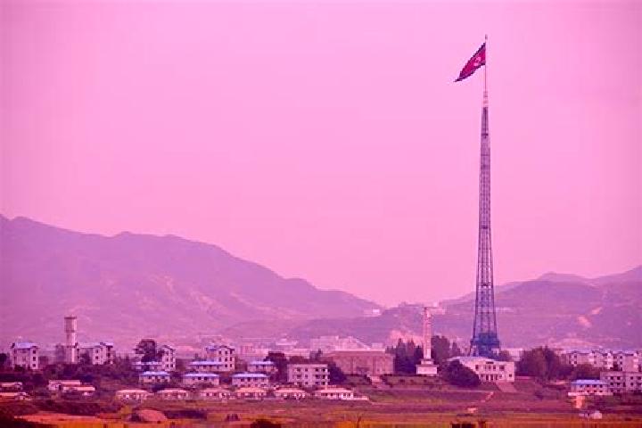Emma, 39 — Escort in Panghyon-dong, North Korea