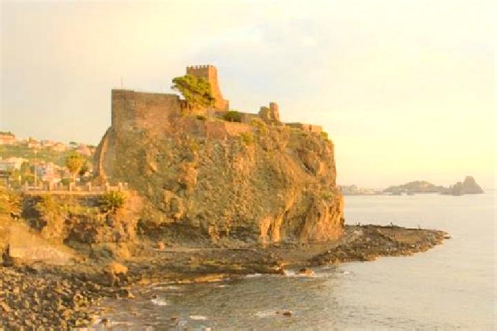 escort Aci Castello