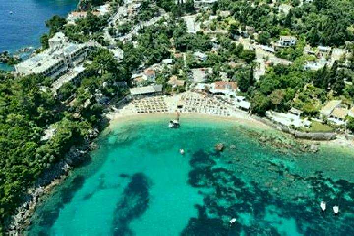 escort Agia Triada