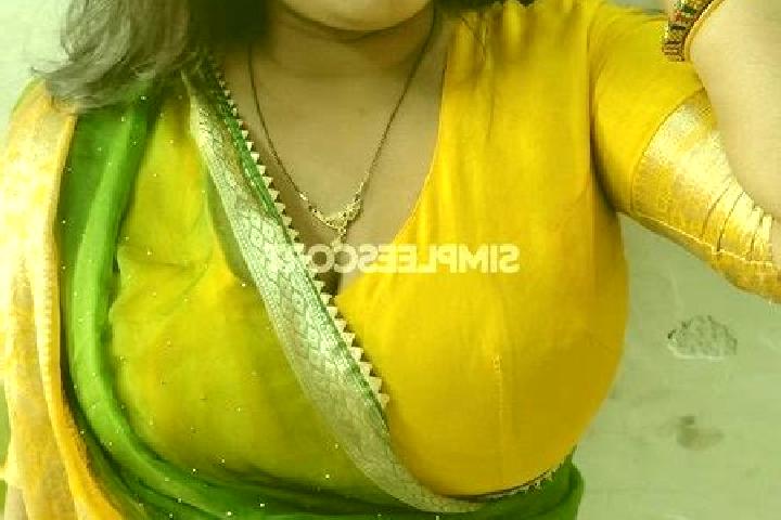 escort Akbarpur