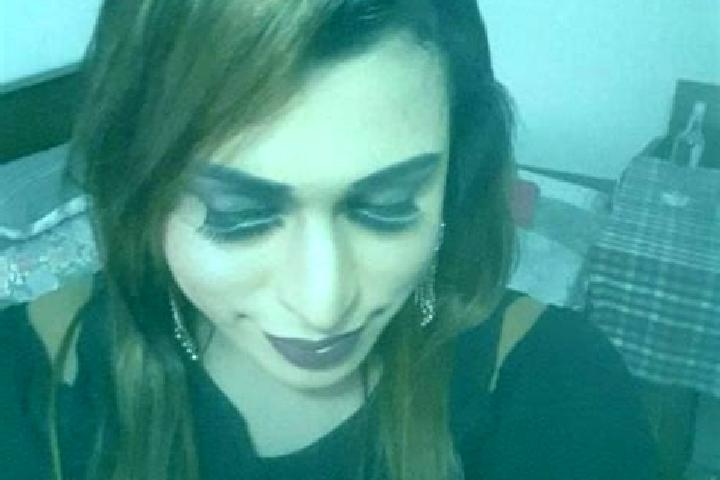 escort Aksha