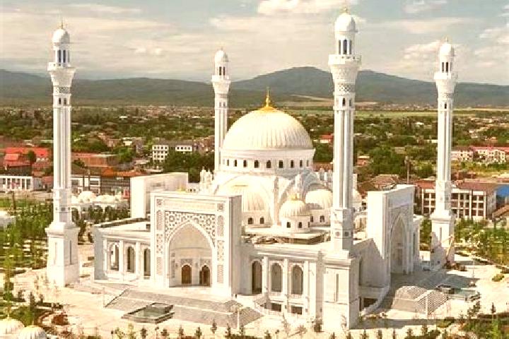 escort Al Bajur