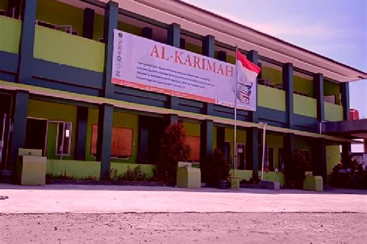 escort Al Karimah