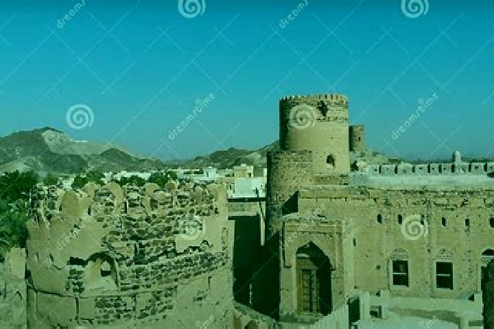 escort Al Qabil