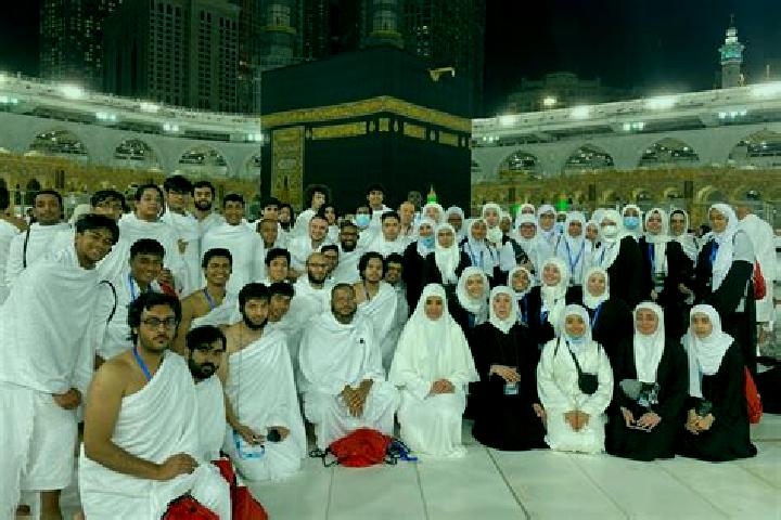 escort Al Urrah
