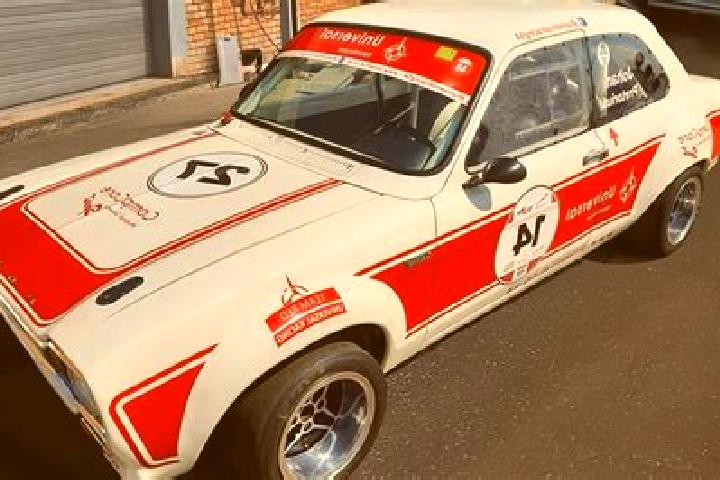 escort Albert Park