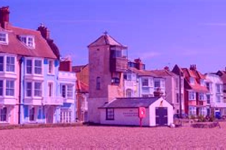escort Aldeburgh