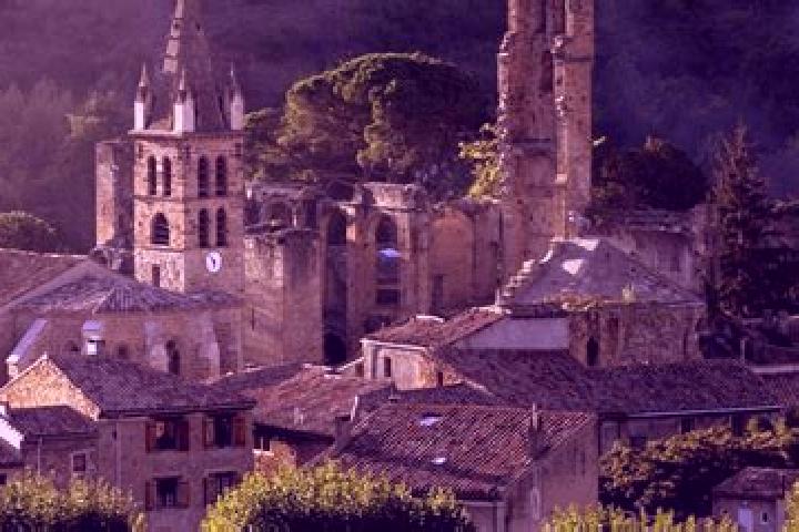 escort Alet-les-Bains