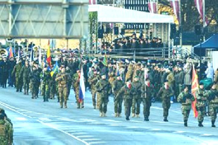 escort Almirante