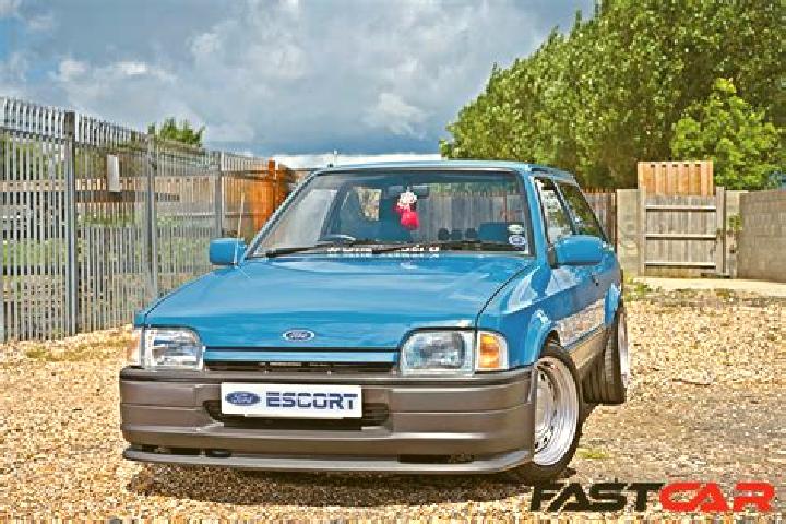 escort Ambiula
