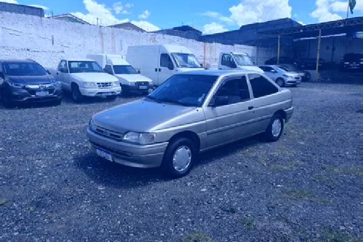 escort America Dourada