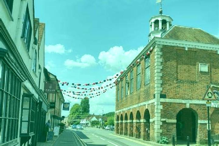 escort Amersham on the Hill