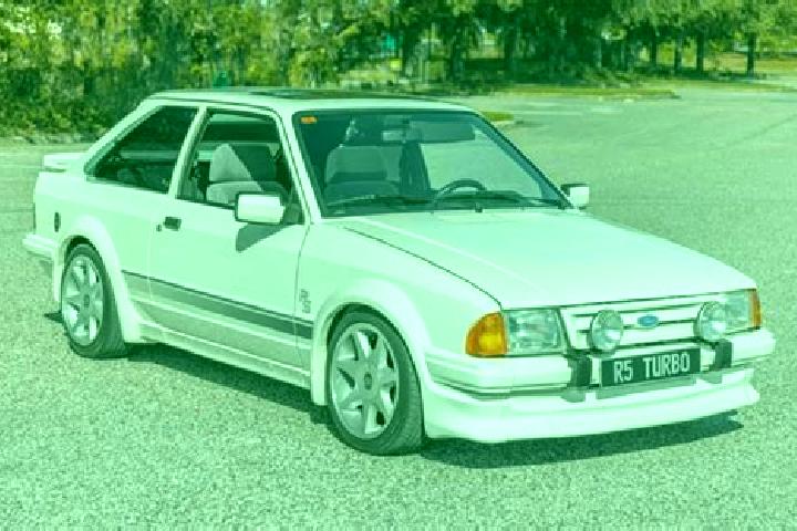 escort Amfikleia