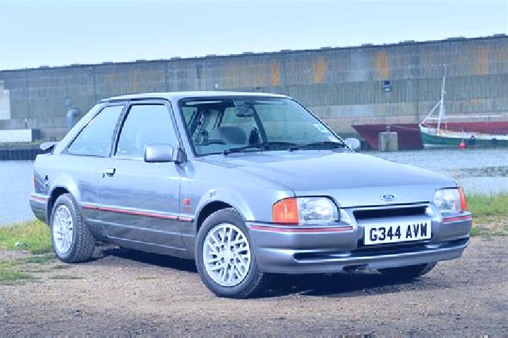 escort Amkhera