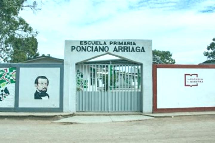 escort Analco de Ponciano Arriaga (Santa Cruz Analco)