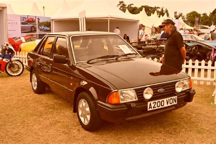 escort Andrews