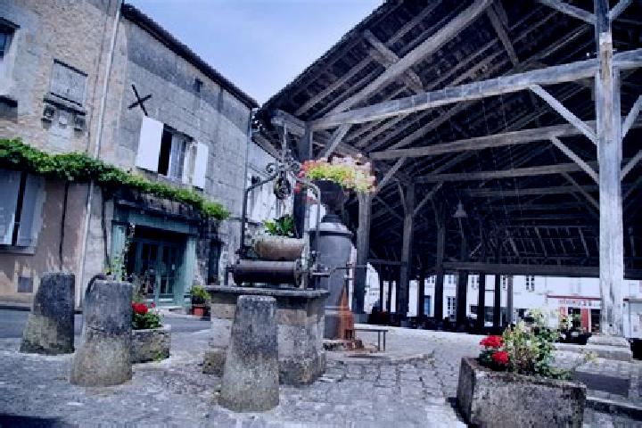 escort Angeac-Champagne