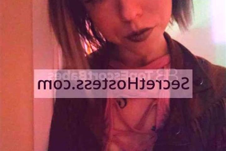 escort Apache Junction