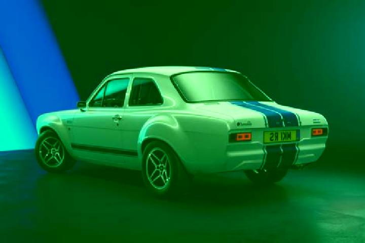escort Arambagh