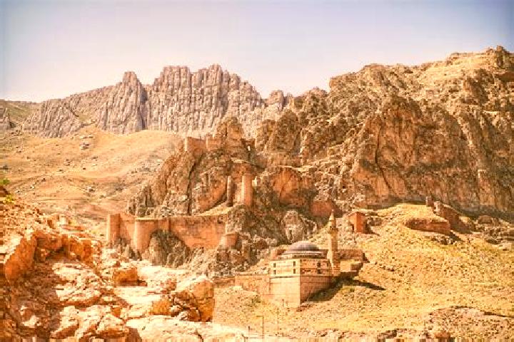 escort Ararat village