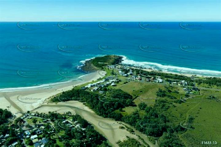 escort Arrawarra Headland