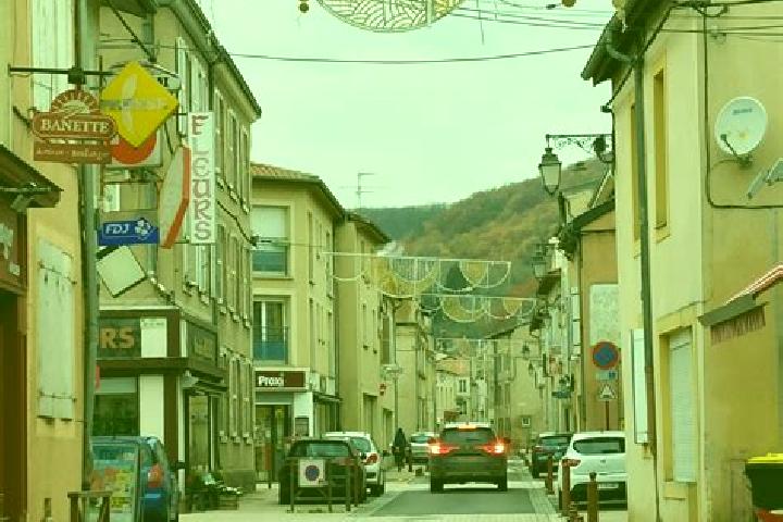 escort Ars-sur-Moselle