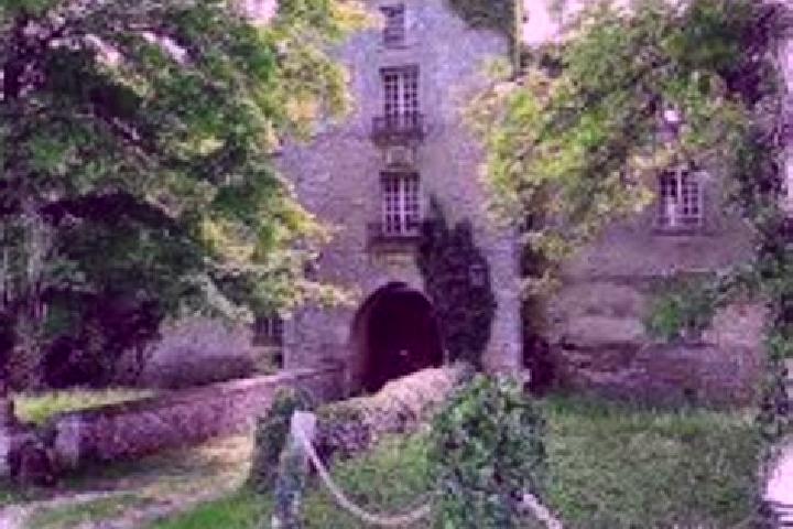 escort Ascheres-le-Marche