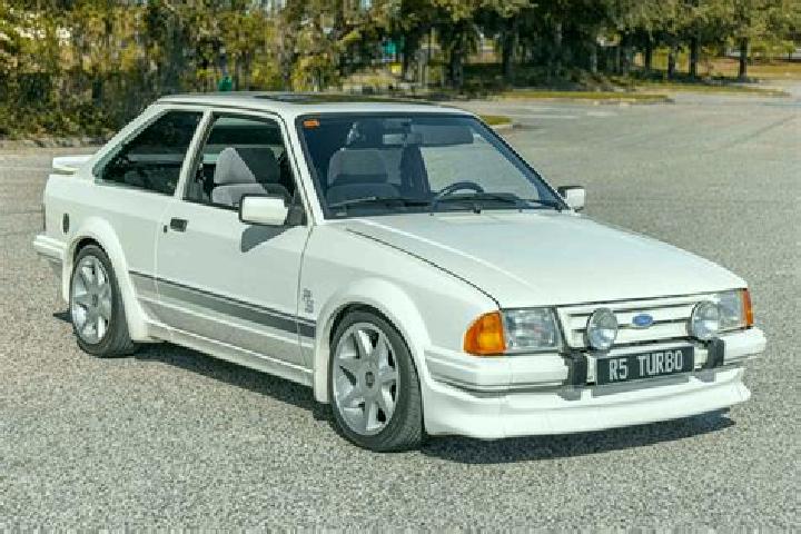 escort Askola
