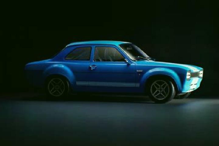 escort Aspatria